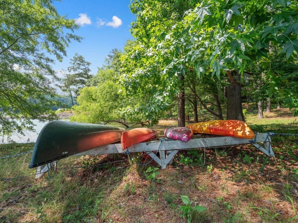 Canoe & Kayaks