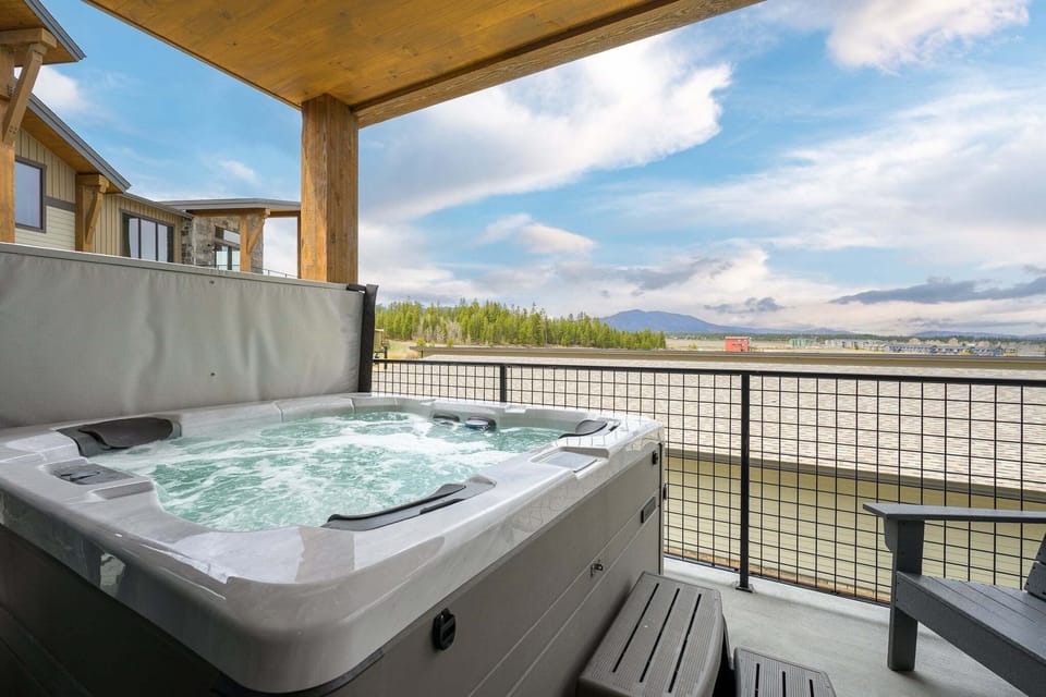 Private Deck with Hot Tub