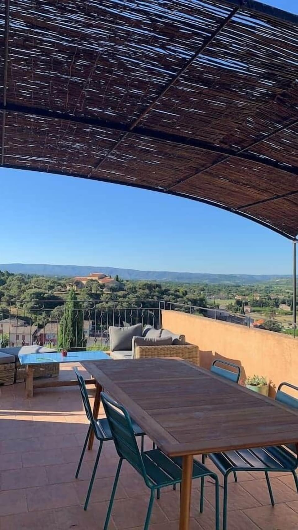 Top terrace | With ample seating and a large dinning table, this is the place to be for sun lovers.