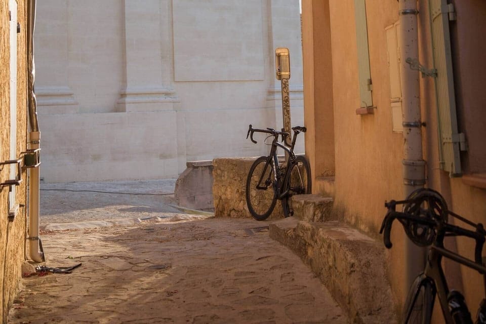 Heaven for cyclists and just moments from the start of the most famous ascent of Mont Ventoux. 