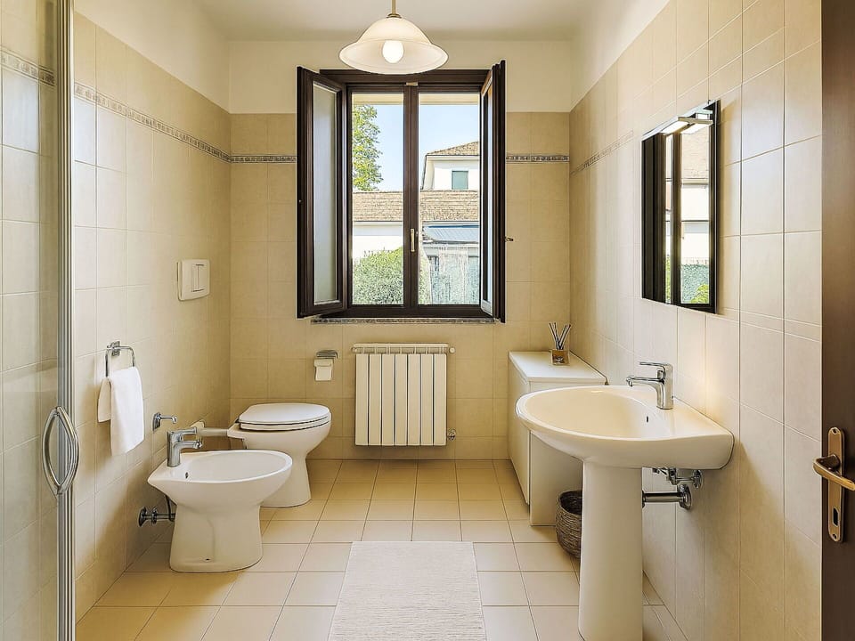 Residential Area, Human Settlement, Apartment, Condominium, Swimming Pool, Resort, Outdoor Furniture, Hotel, Resort Town, Vacation