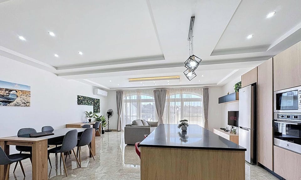 Dining Area and Kitchen