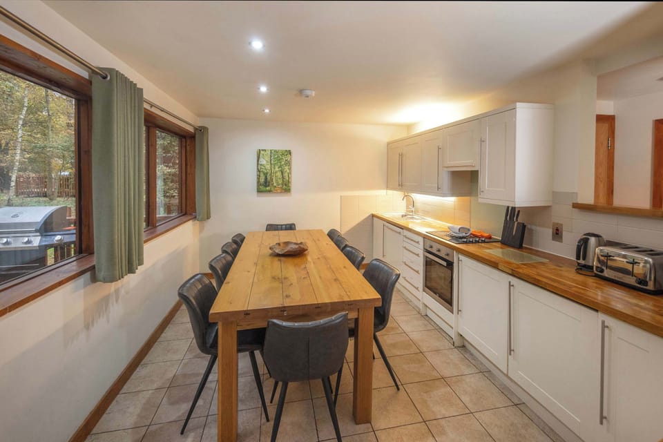 Cropton Golden Oak Secluded View