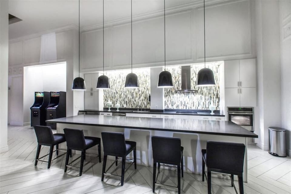 Social Lounge