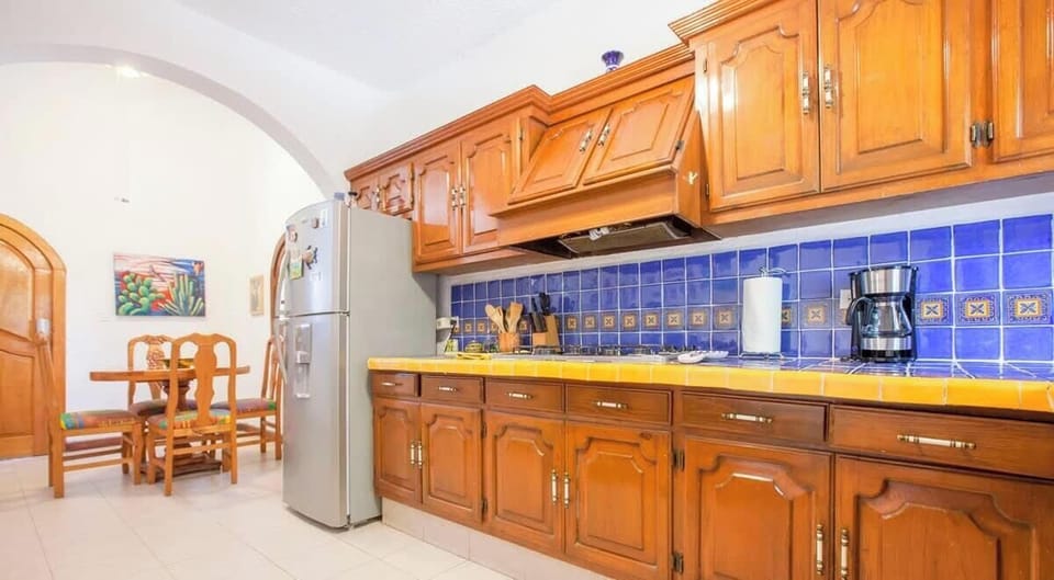 Lots and lots of cabinet space to stock up with groceries