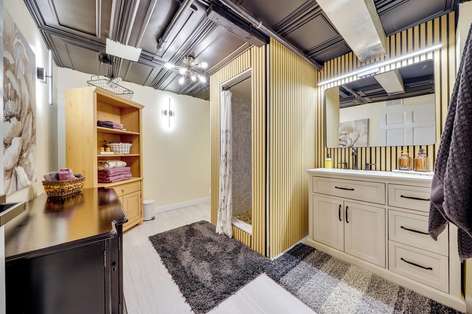 Full Bathroom | Basement