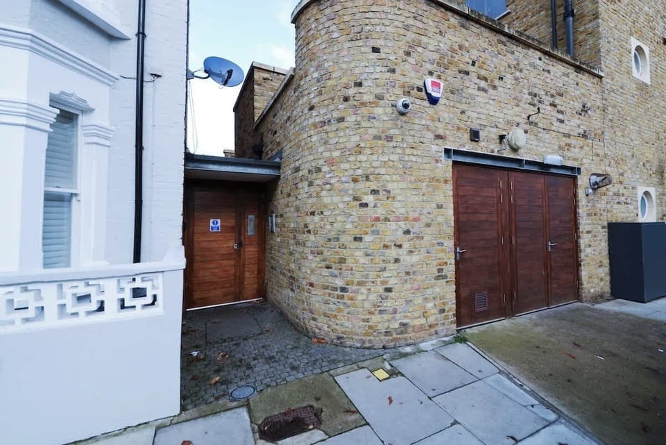 Entrance to the Building from the street