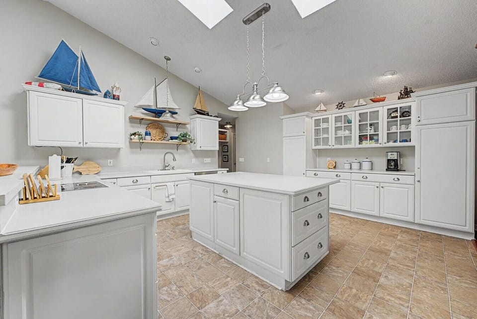 Kitchen | Spacious Island | Bright White Cabinetry