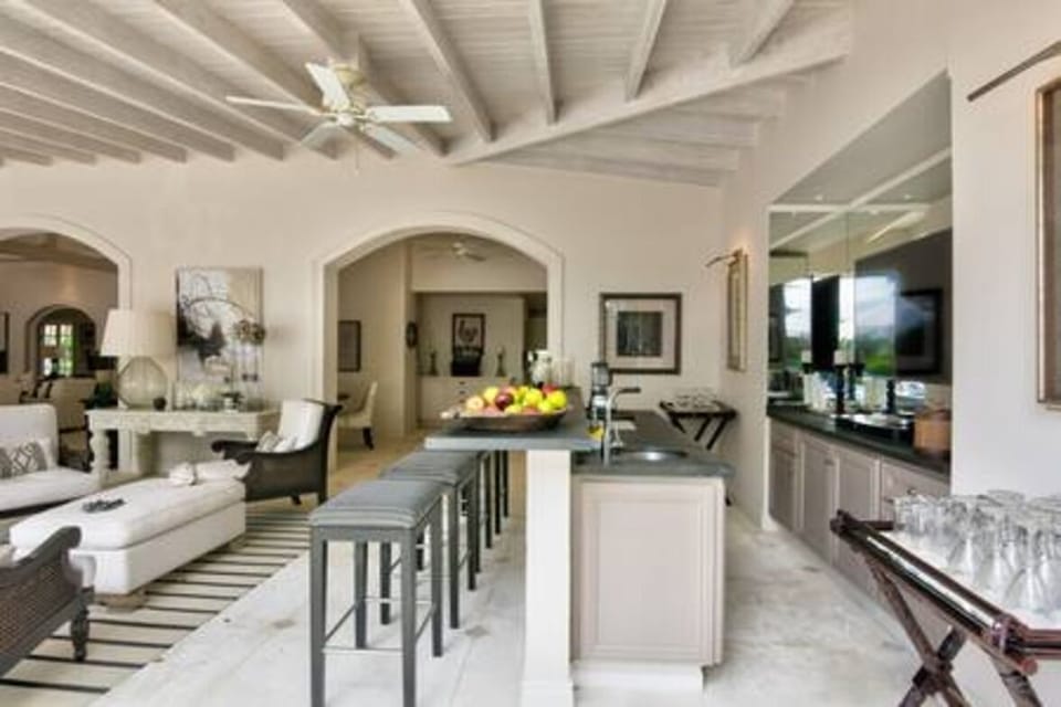 Bar area with a flat screen TV.