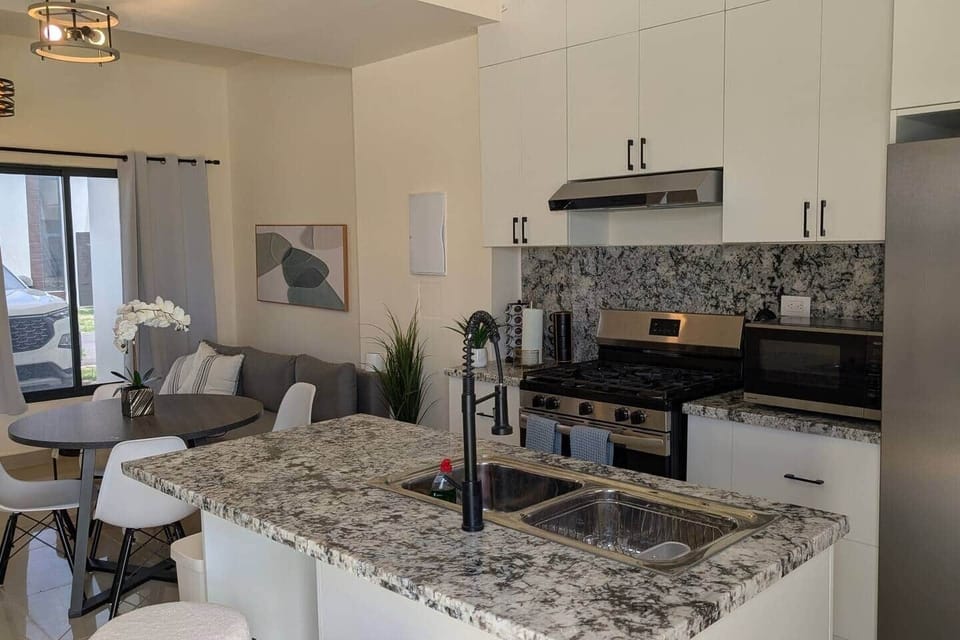 Cana Life Luxury | Tropical Haven Villa Kitchen