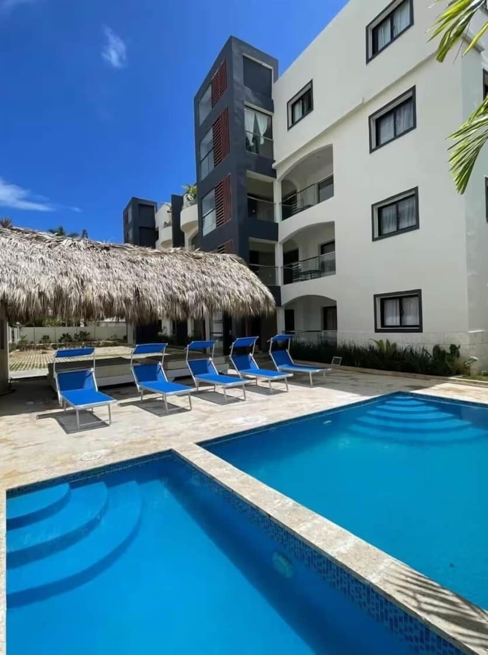 Cana Life Breeze Los Corales Residences Pool