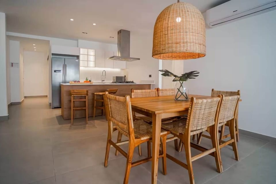 Cana Life Luxury Sandy Toes Beach Condo (31)