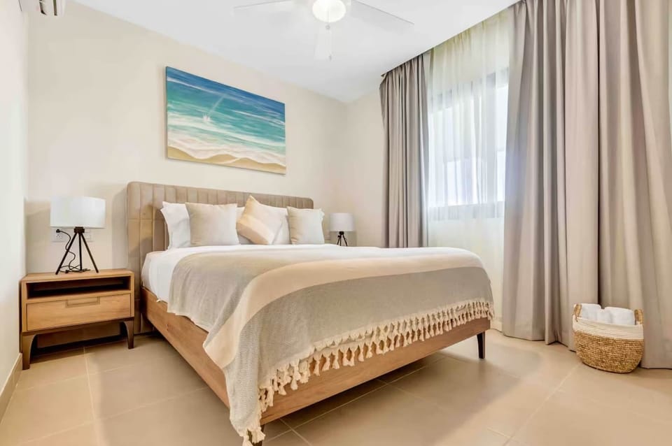 Beach Suite Guest Bedroom 2
