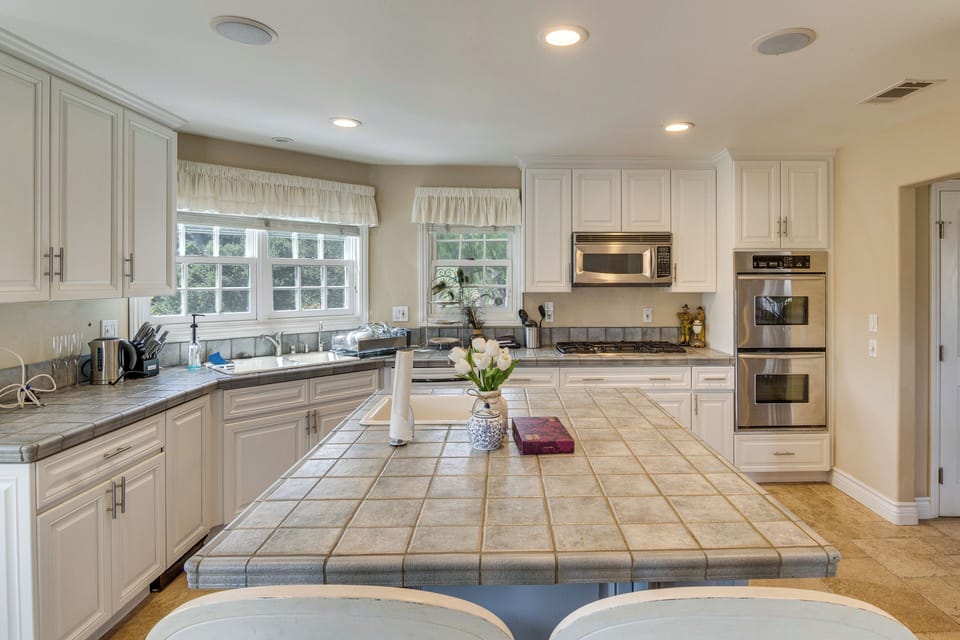 Kitchen | 1st Floor