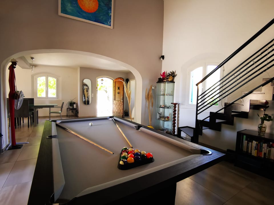 Game room