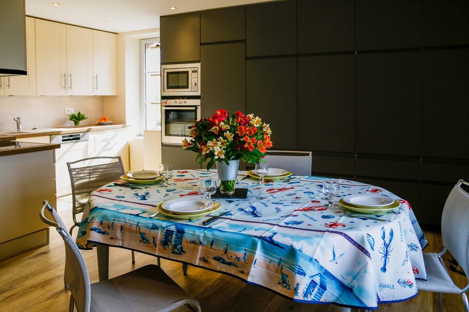 Dining area with open kitchen