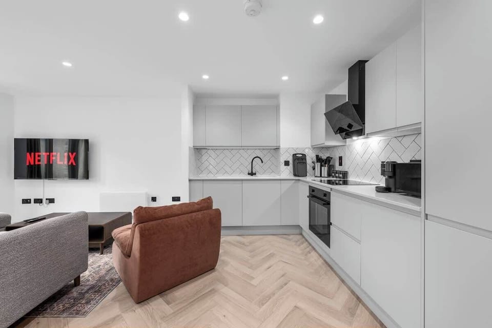 Modern kitchen with everything you need to cook
