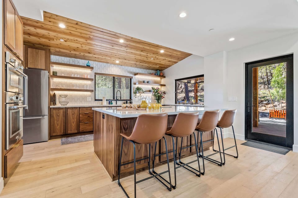 Gather Around the Island in This Luxury Chef’s Kitchen