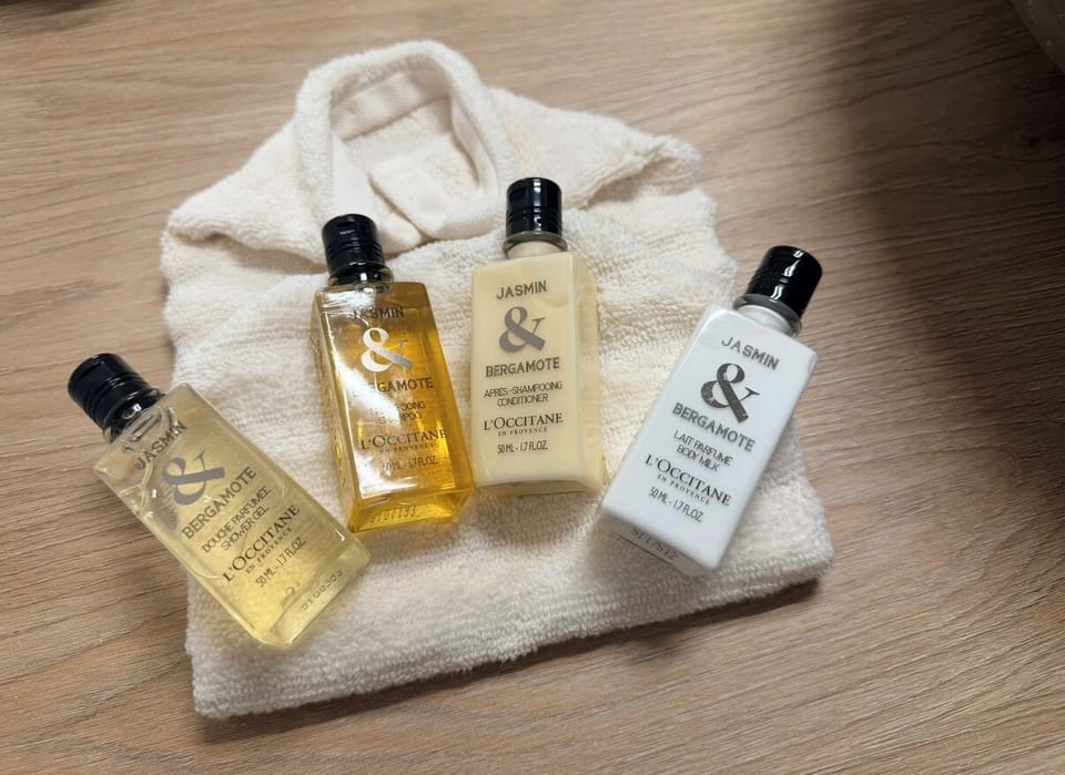 Bathroom amenities