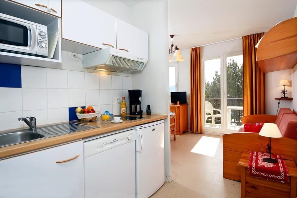Make a quick meal in your kitchenette.
