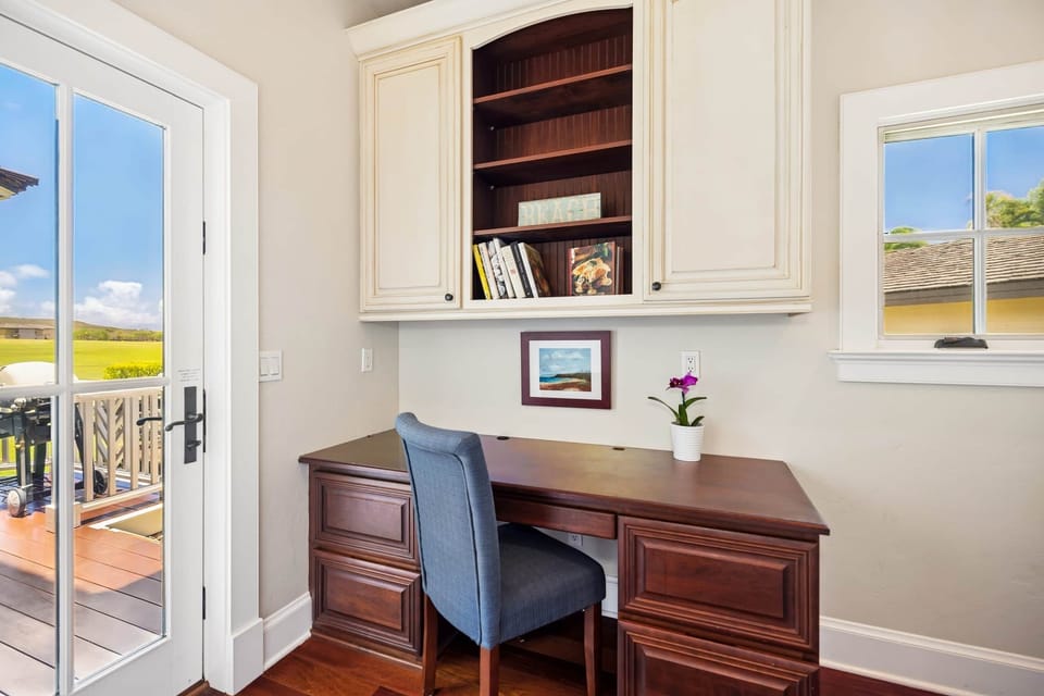 Dedicated workspace with high speed internet