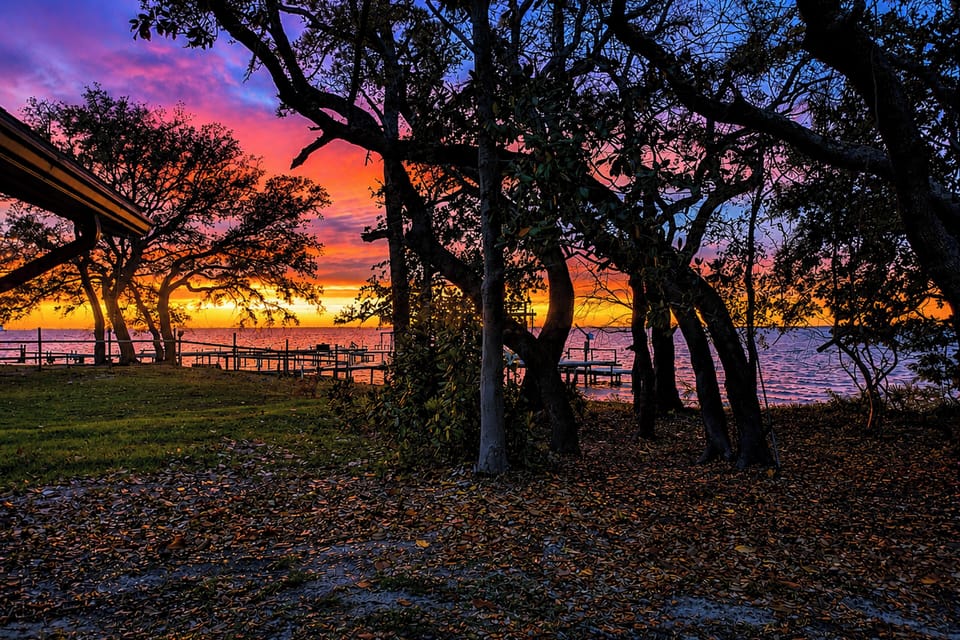Stunning Sunsets Over Bay