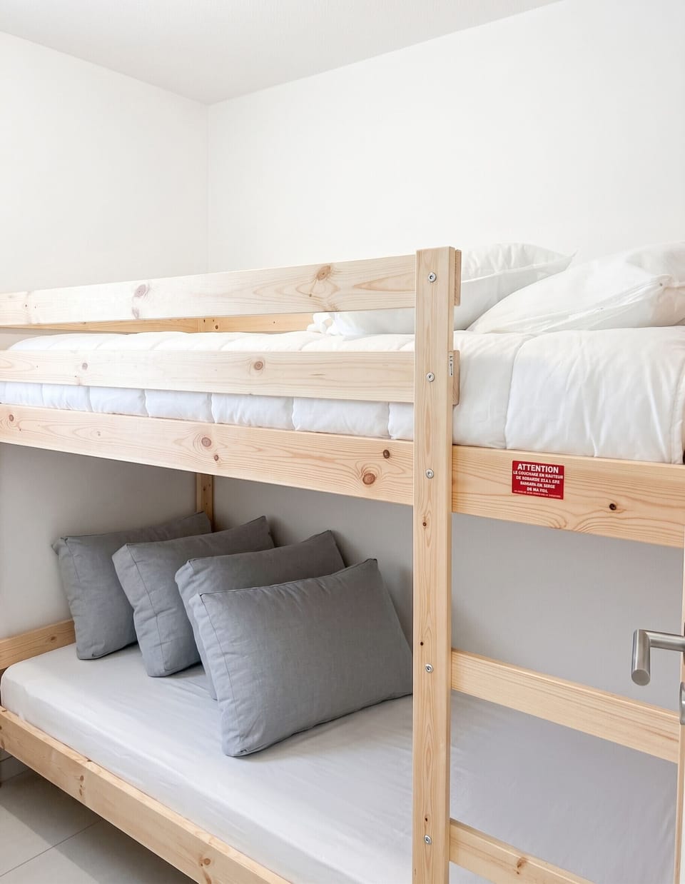Bunk bed