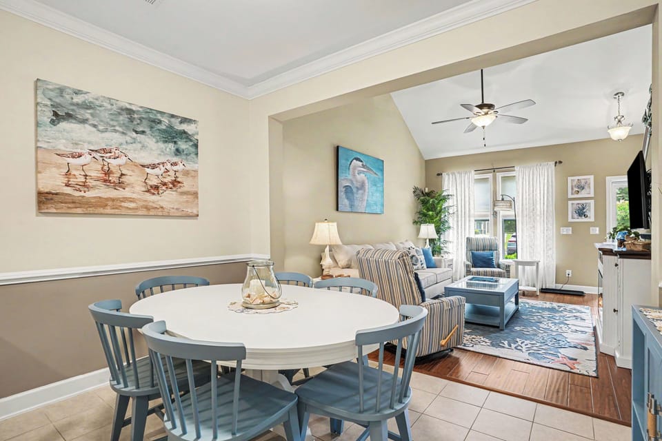 Dining Area/Living Room