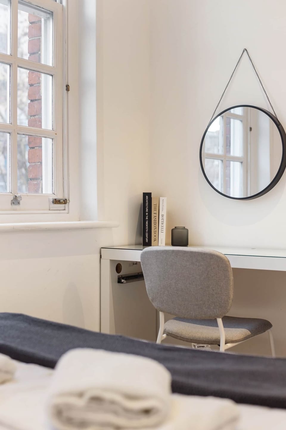 2 Rossmore Road NW1-12