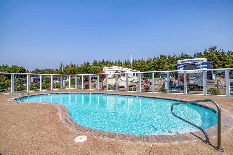 Outdoor Pool-101