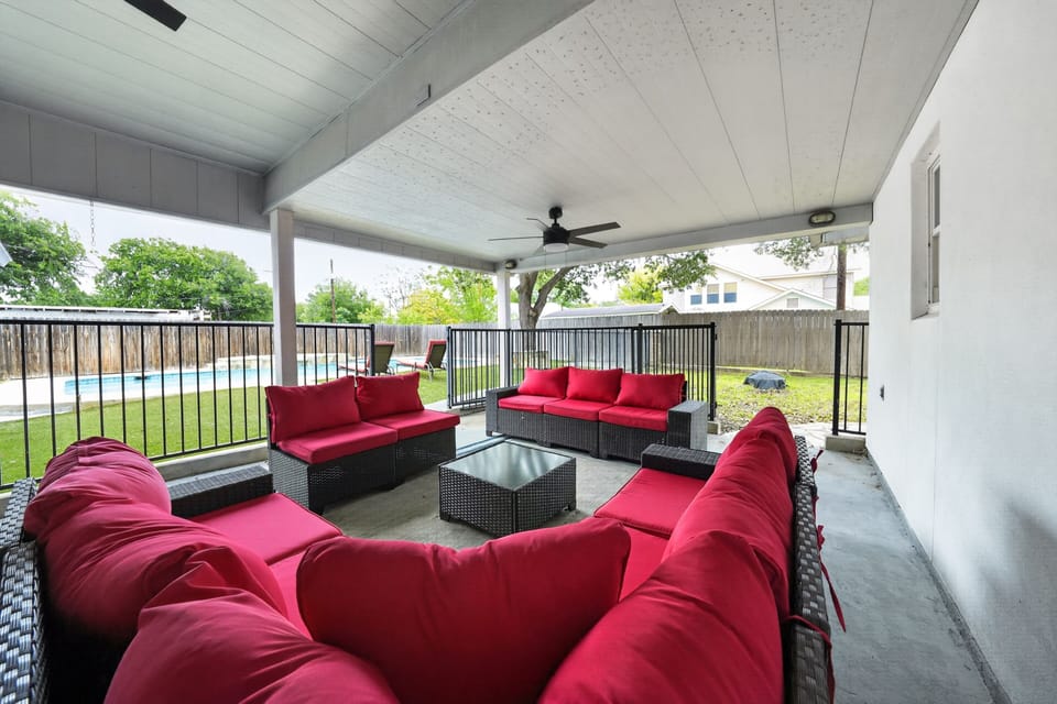 Couch, Furniture, Indoors, Appliance, Ceiling Fan