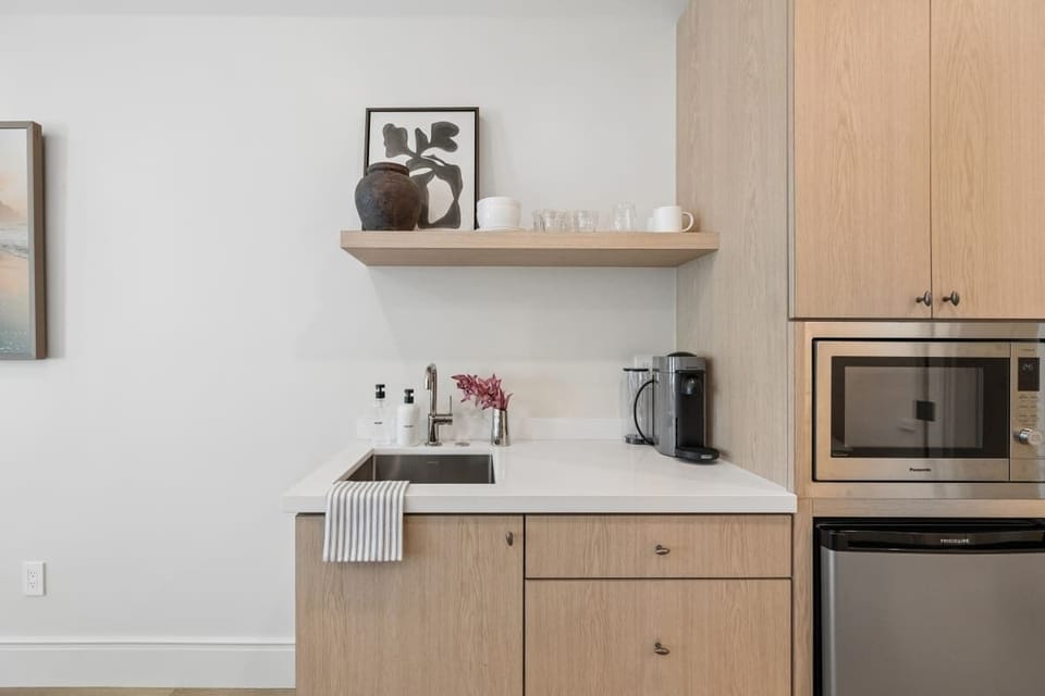 Kitchenette with Nespresso Coffee Machine and Mini Fridge - No Stove