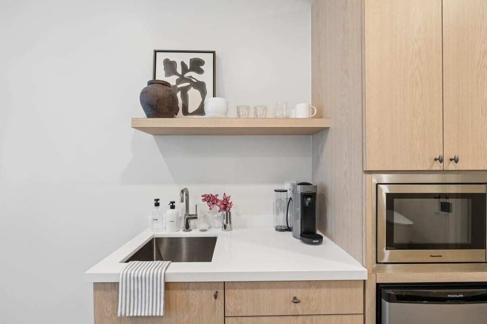 Kitchenette with Nespresso Coffee Machine and Mini Fridge - No Stove