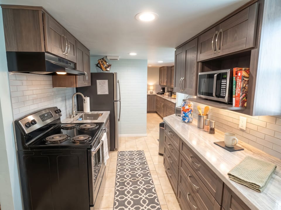 Gourmet Kitchen: Craft delicious meals in a stylish space with modern appliances and well-stocked drawers!