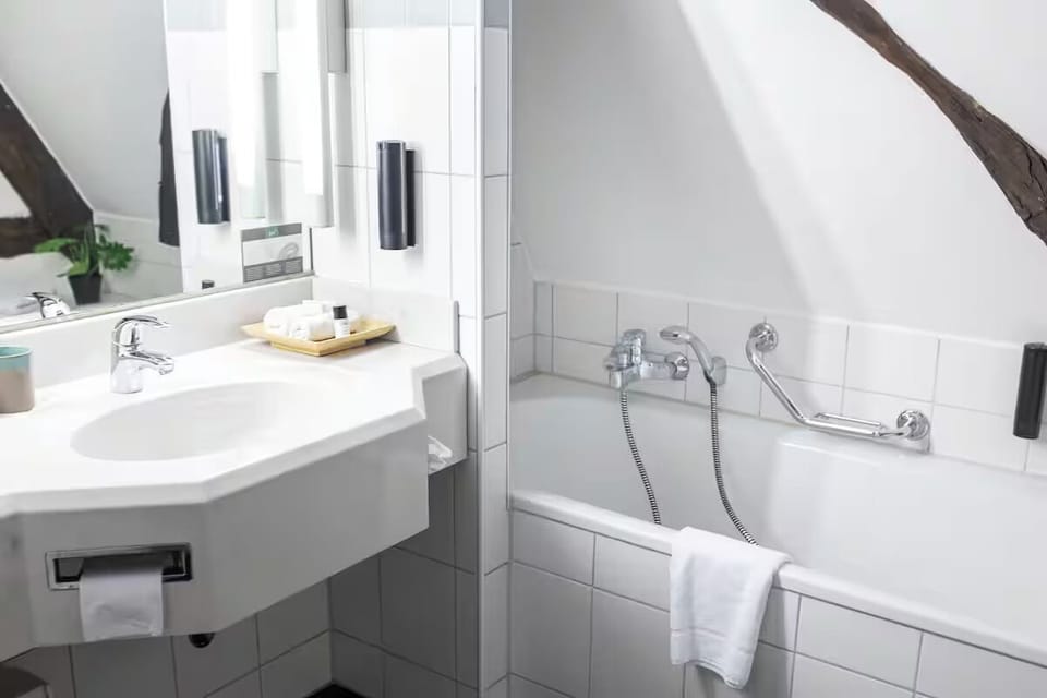 Soak and reset with a clean tub and ample counter space.
