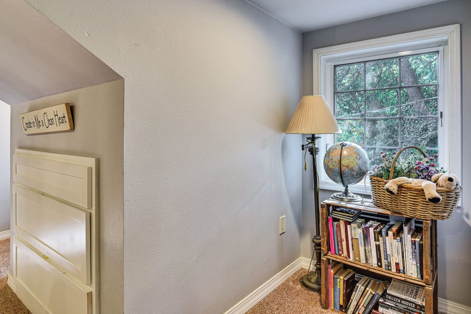 Book Nook | 2nd Floor