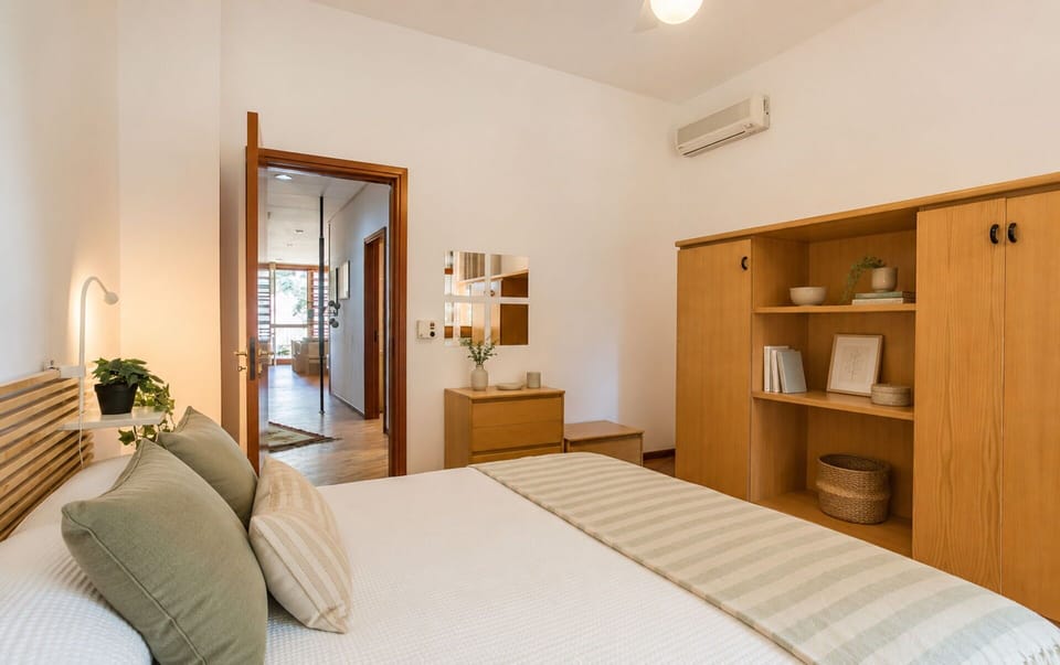 Autumn, Bedroom, Spring, Summer
