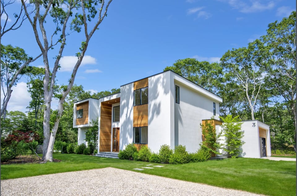 Newly Built East Quogue 5BR — Sleeps 10