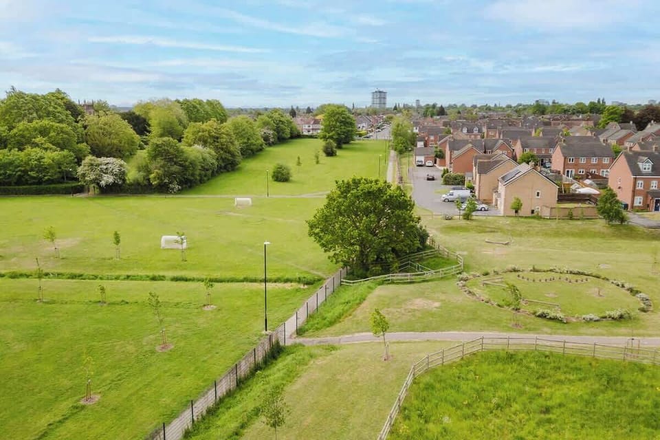 Enjoy the impressive open outlook, with plenty of greenery and countryside views nearby.