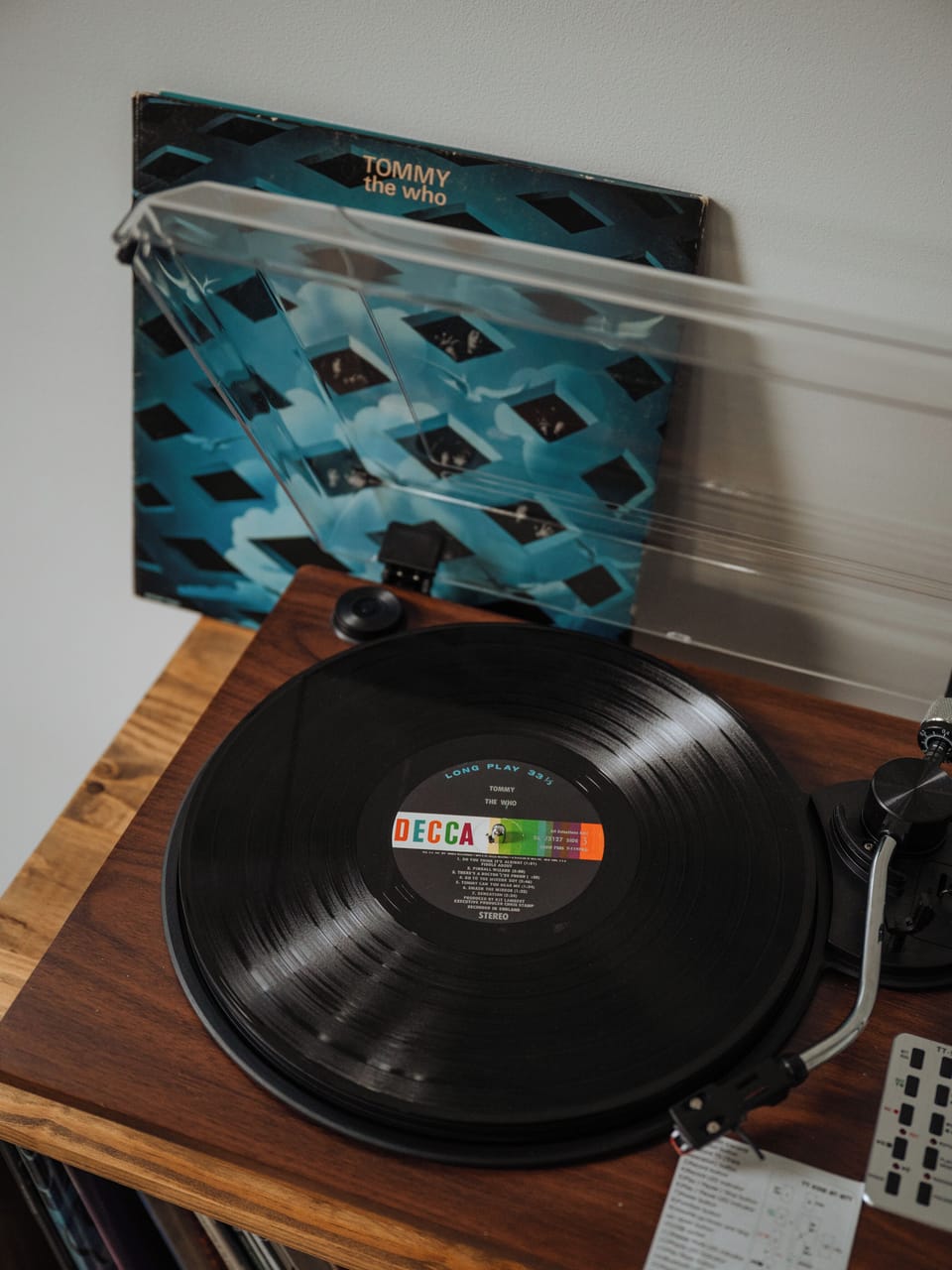 Spin some tunes 