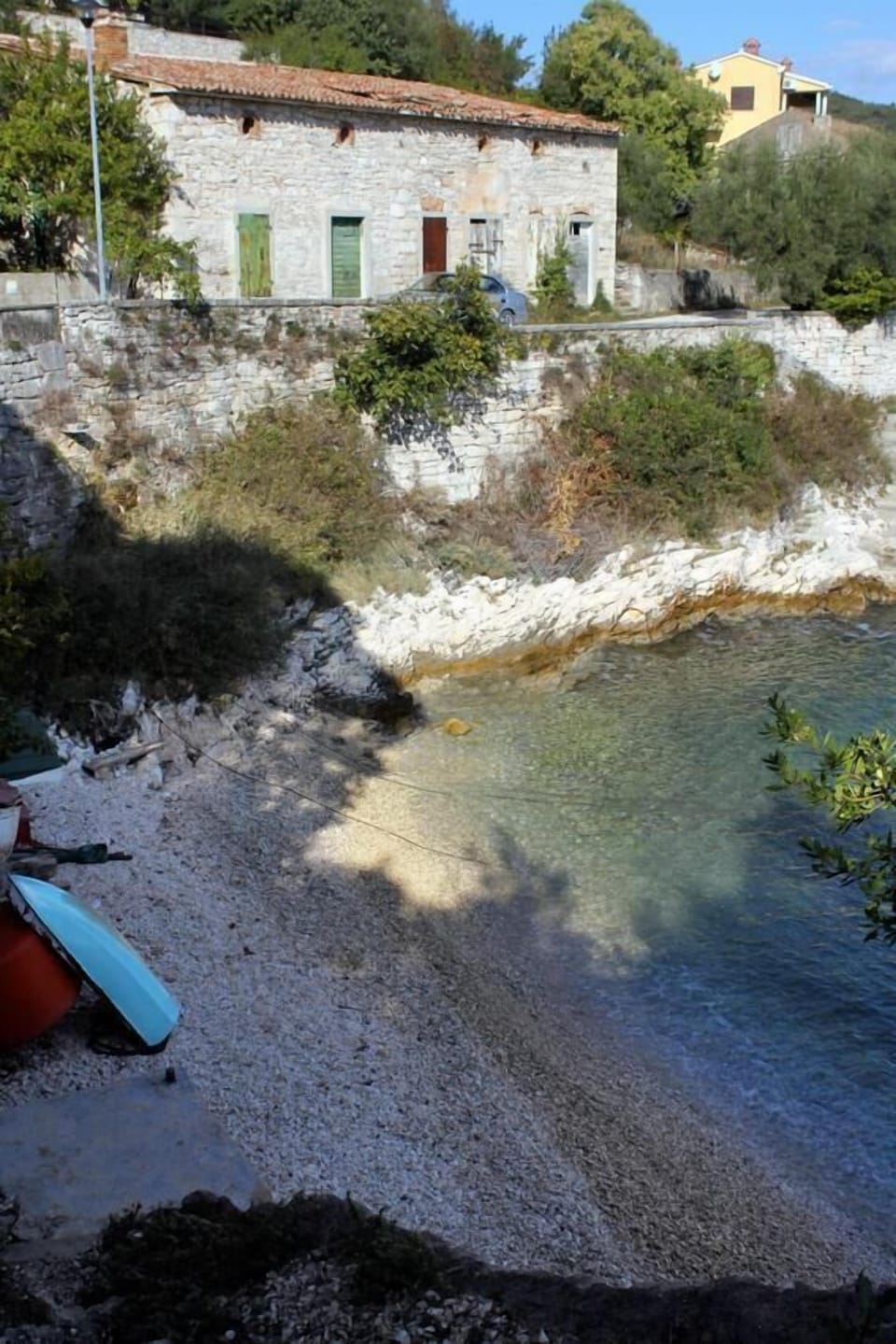 Nearby beaches