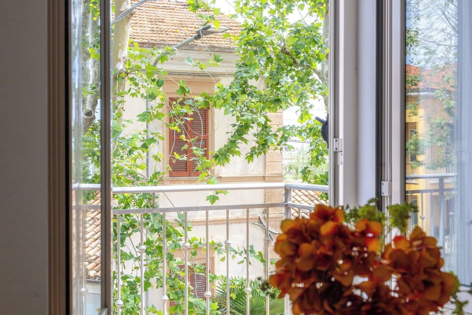 Balcony / Terrace / Patio