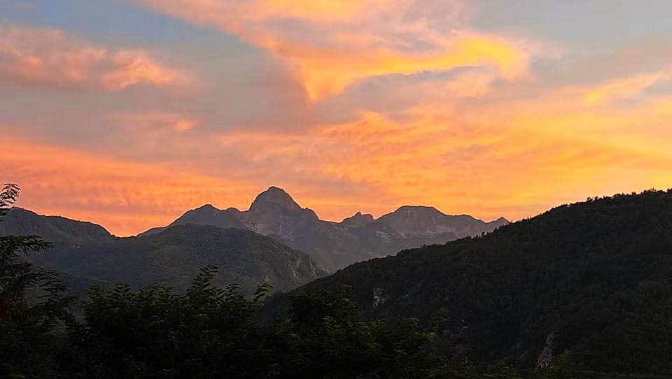 Sunset over the Uomo Morto.