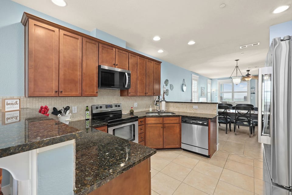 Fully equipped kitchen