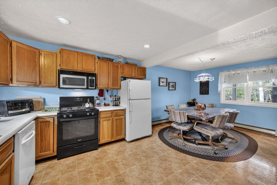 Indoors, Floor, Flooring, Home Decor, Appliance