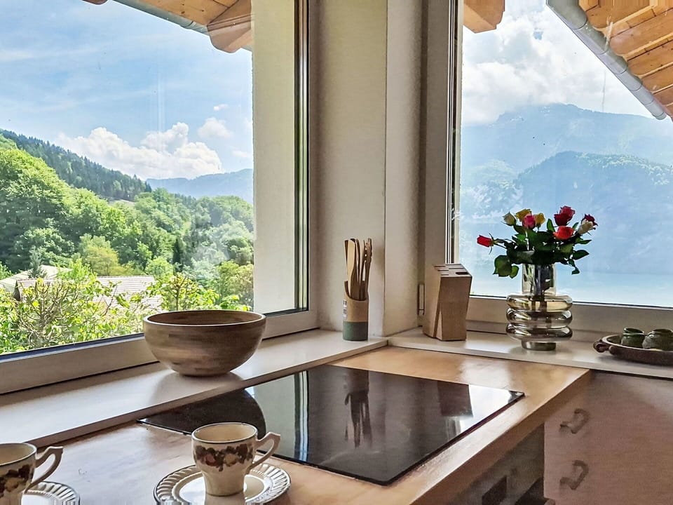 Interior Design, Furniture, Room, Ceiling, Glass, Chair, Kitchen & Dining Room Table, Houseplant, Countertop, Serveware