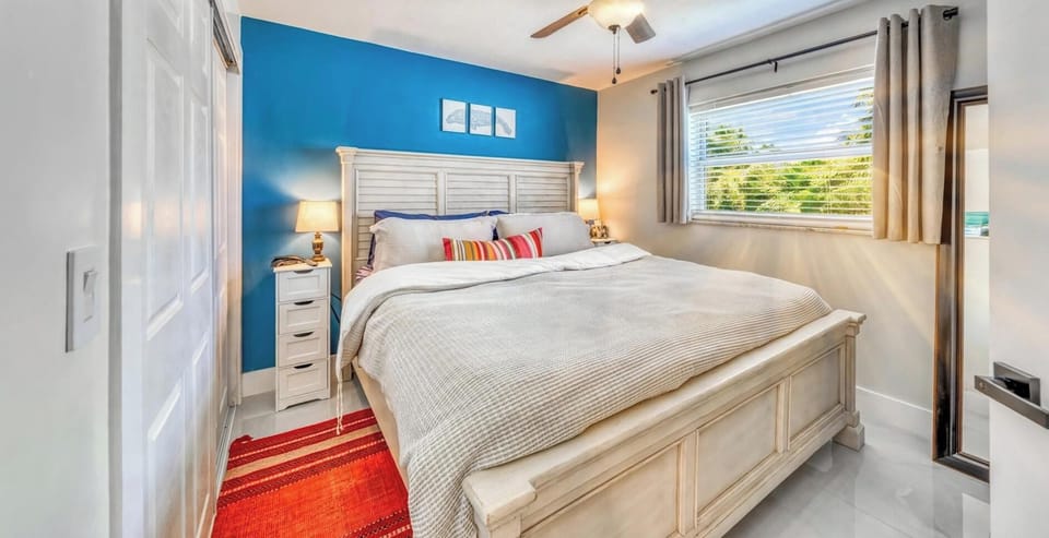 Indoors, Home Decor, Appliance, Ceiling Fan, Bed