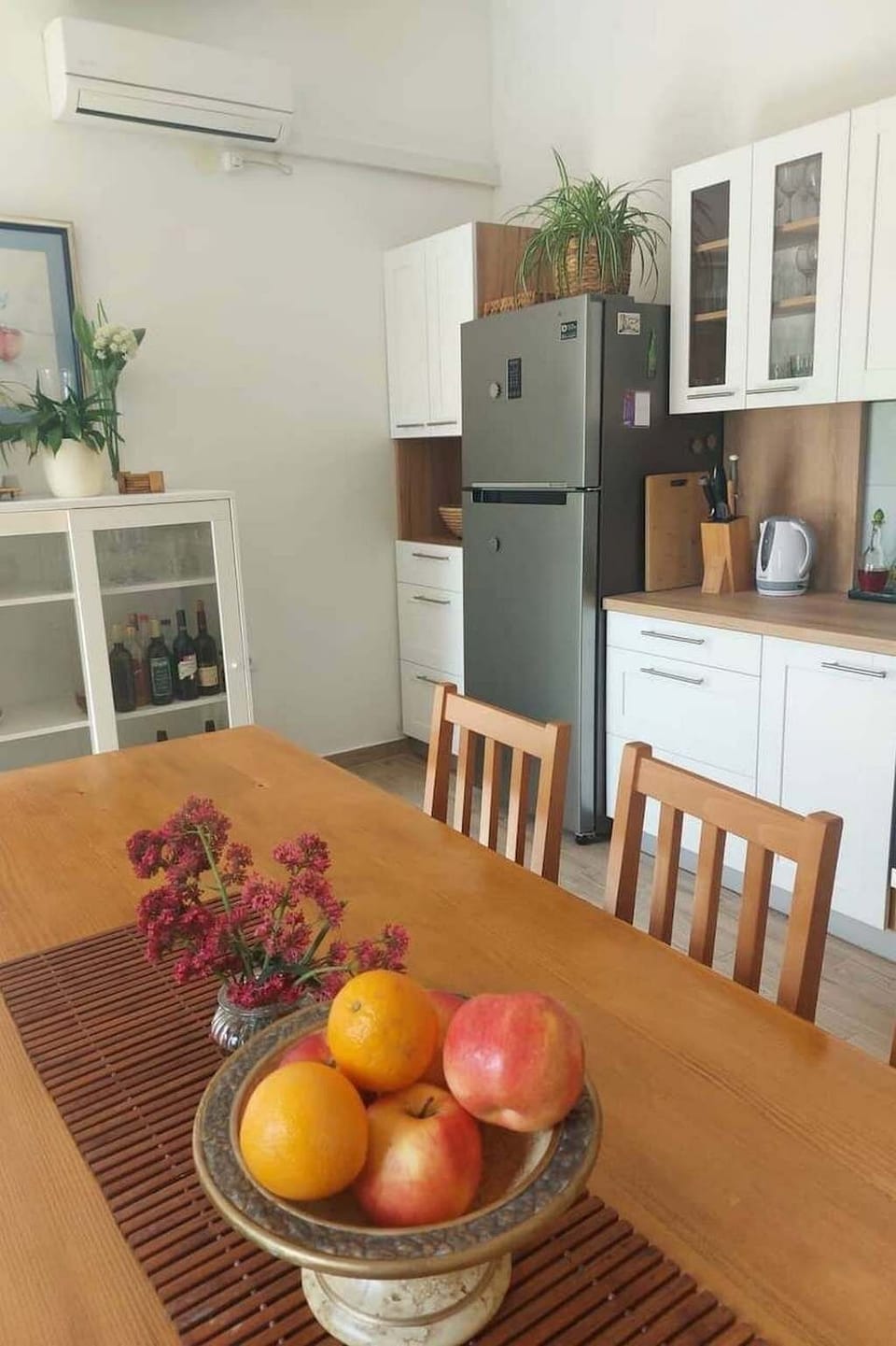 Dining room 2