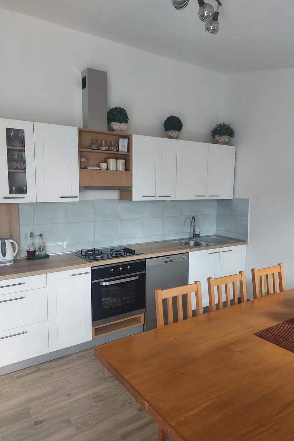Kitchen 3