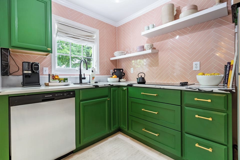 Start your mornings with complimentary coffee and tea while enjoying this stylish, fully stocked designer kitchen.